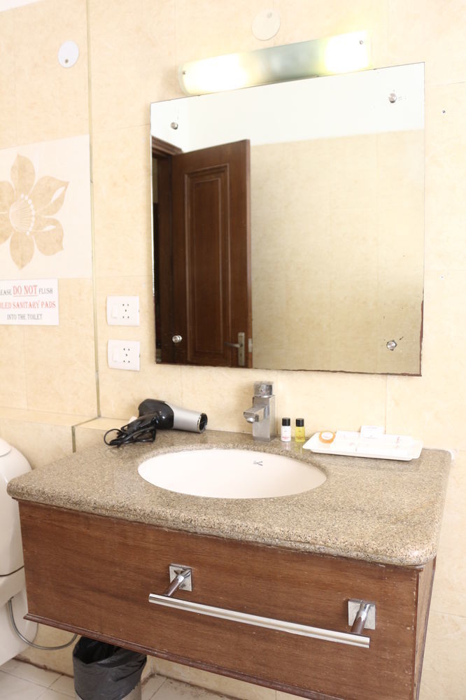 Fabhotel Goodwill Gk 1 New Delhi Exterior photo